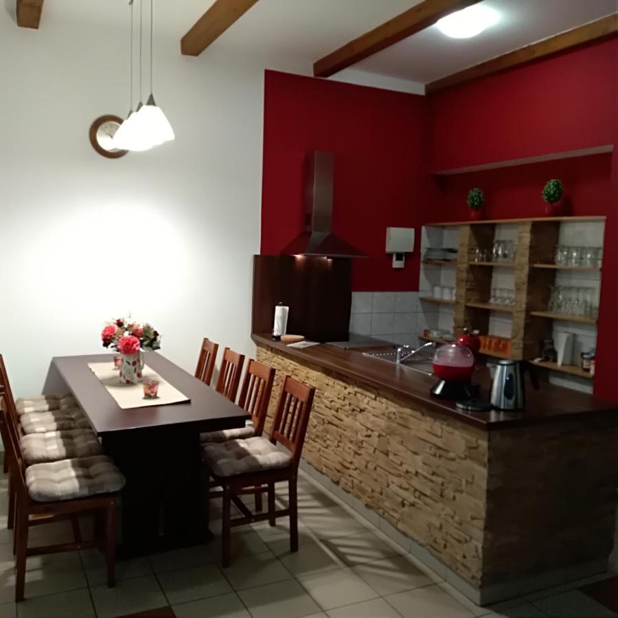 Apartman U Sudu Kobylí Exterior foto